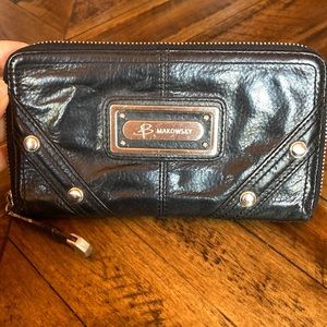B Makowsky leather wallet
